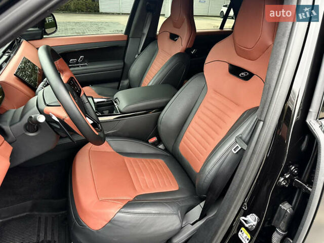 Черный Ленд Ровер Рендж Ровер Спорт, объемом двигателя 4.39 л и пробегом 11 тыс. км за 250000 $, фото 11 на Automoto.ua