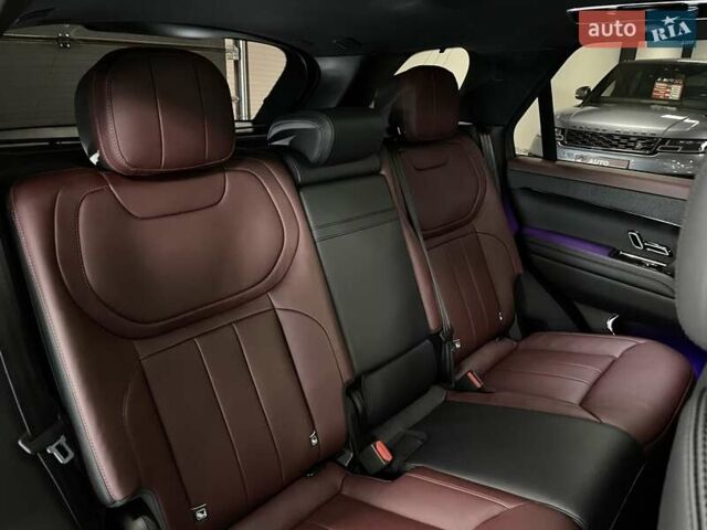 Чорний Ленд Ровер Range Rover Sport, об'ємом двигуна 3 л та пробігом 8 тис. км за 155700 $, фото 53 на Automoto.ua