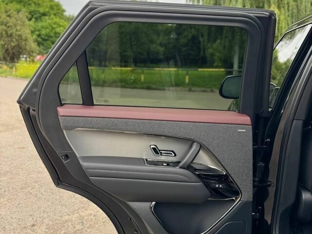 Чорний Ленд Ровер Range Rover Sport, об'ємом двигуна 3 л та пробігом 26 тис. км за 90000 $, фото 44 на Automoto.ua