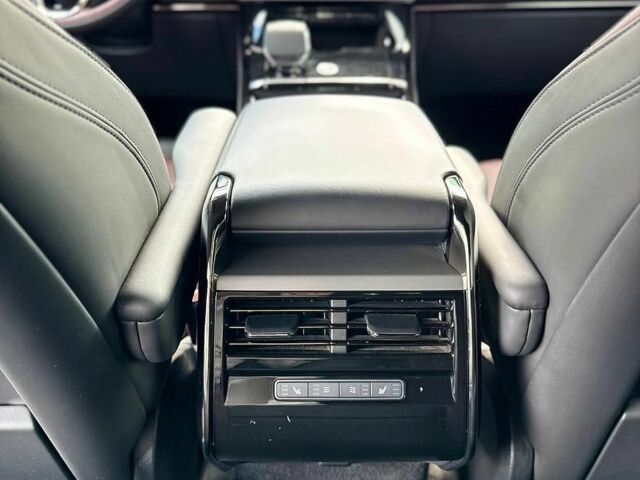 Чорний Ленд Ровер Range Rover Sport, об'ємом двигуна 3 л та пробігом 26 тис. км за 90000 $, фото 31 на Automoto.ua
