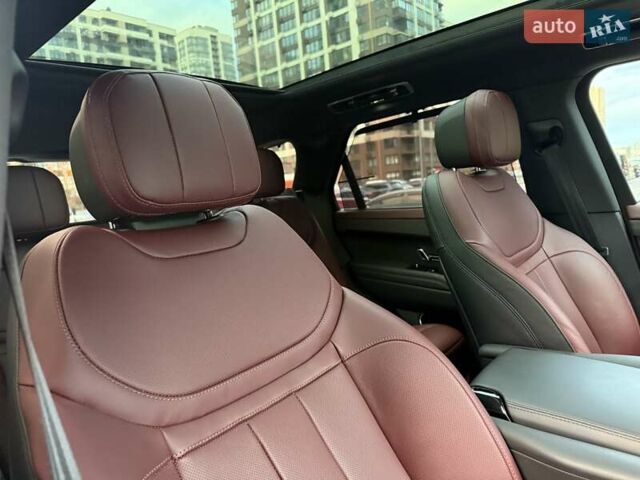 Черный Ленд Ровер Рендж Ровер Спорт, объемом двигателя 3 л и пробегом 27 тыс. км за 145555 $, фото 259 на Automoto.ua