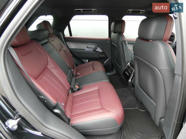 Чорний Ленд Ровер Range Rover Sport, об'ємом двигуна 3 л та пробігом 10 тис. км за 127391 $, фото 15 на Automoto.ua