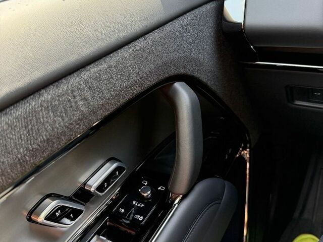 Чорний Ленд Ровер Range Rover Sport, об'ємом двигуна 3 л та пробігом 24 тис. км за 124500 $, фото 26 на Automoto.ua