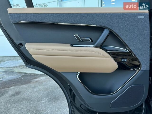 Чорний Ленд Ровер Range Rover Sport, об'ємом двигуна 3 л та пробігом 8 тис. км за 125500 $, фото 19 на Automoto.ua