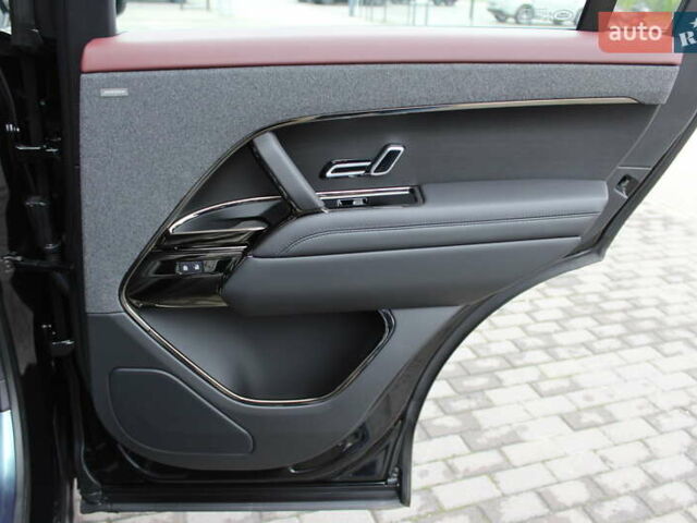 Чорний Ленд Ровер Range Rover Sport, об'ємом двигуна 3 л та пробігом 6 тис. км за 130475 $, фото 11 на Automoto.ua