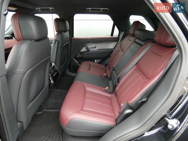 Чорний Ленд Ровер Range Rover Sport, об'ємом двигуна 3 л та пробігом 10 тис. км за 127391 $, фото 11 на Automoto.ua