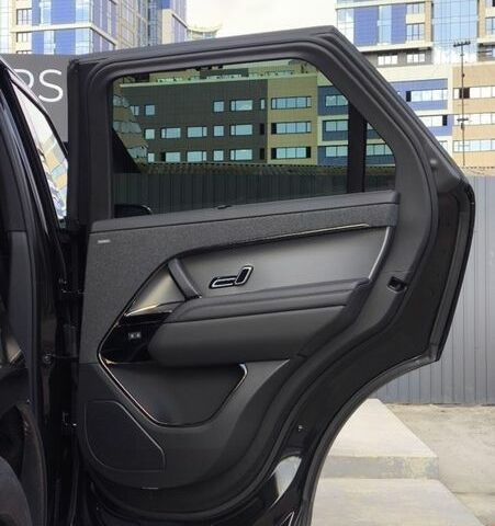 Чорний Ленд Ровер Range Rover Sport, об'ємом двигуна 3 л та пробігом 19 тис. км за 133000 $, фото 39 на Automoto.ua