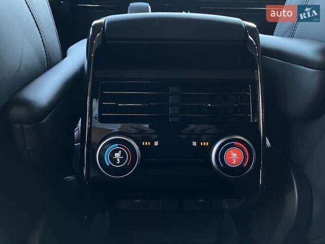 Черный Ленд Ровер Рендж Ровер Спорт, объемом двигателя 3 л и пробегом 27 тыс. км за 145555 $, фото 261 на Automoto.ua