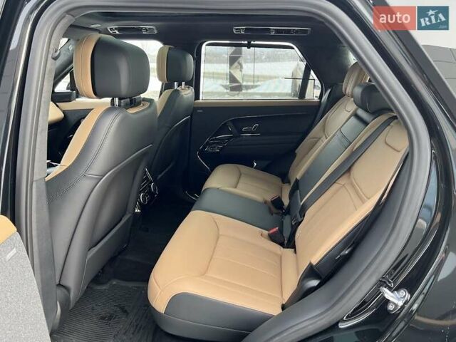 Чорний Ленд Ровер Range Rover Sport, об'ємом двигуна 3 л та пробігом 5 тис. км за 164230 $, фото 26 на Automoto.ua