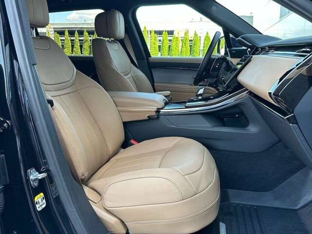 Чорний Ленд Ровер Range Rover Sport, об'ємом двигуна 3 л та пробігом 6 тис. км за 124500 $, фото 30 на Automoto.ua