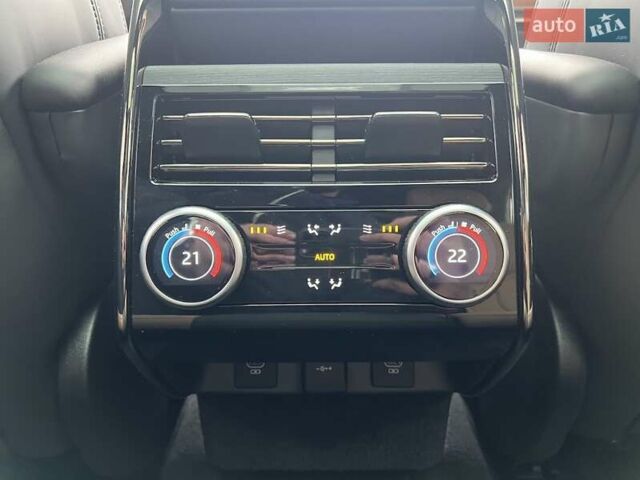 Чорний Ленд Ровер Range Rover Sport, об'ємом двигуна 3 л та пробігом 5 тис. км за 158533 $, фото 33 на Automoto.ua