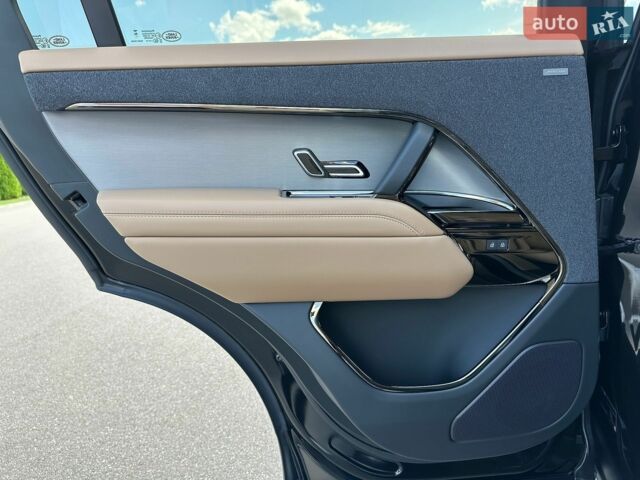Чорний Ленд Ровер Range Rover Sport, об'ємом двигуна 3 л та пробігом 6 тис. км за 124500 $, фото 19 на Automoto.ua