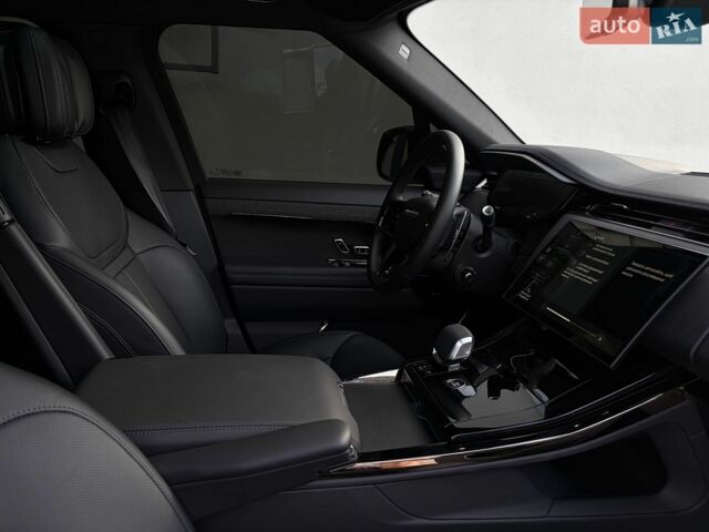 Чорний Ленд Ровер Range Rover Sport, об'ємом двигуна 3 л та пробігом 3 тис. км за 159955 $, фото 52 на Automoto.ua