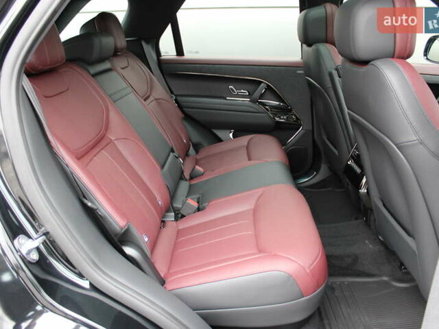 Чорний Ленд Ровер Range Rover Sport, об'ємом двигуна 3 л та пробігом 6 тис. км за 130475 $, фото 12 на Automoto.ua