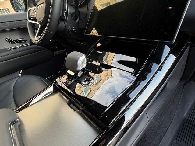 Чорний Ленд Ровер Range Rover Sport, об'ємом двигуна 3 л та пробігом 24 тис. км за 124500 $, фото 38 на Automoto.ua