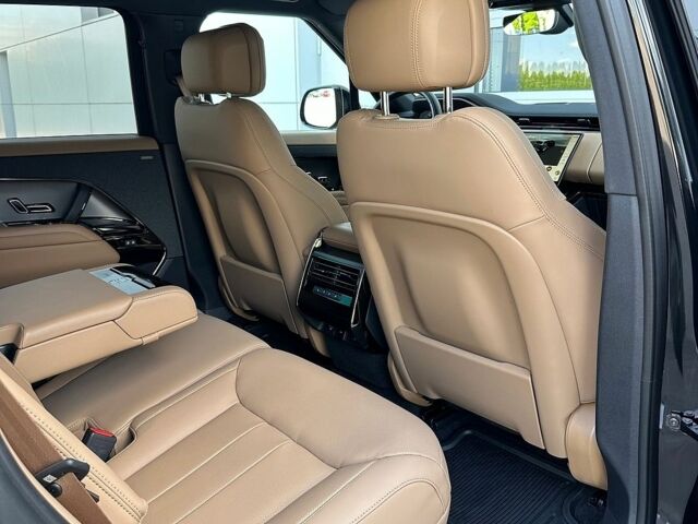 Чорний Ленд Ровер Range Rover Sport, об'ємом двигуна 3 л та пробігом 6 тис. км за 124500 $, фото 25 на Automoto.ua