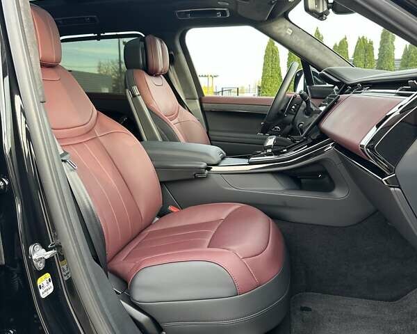 Черный Ленд Ровер Рендж Ровер Спорт, объемом двигателя 3 л и пробегом 9 тыс. км за 166978 $, фото 30 на Automoto.ua