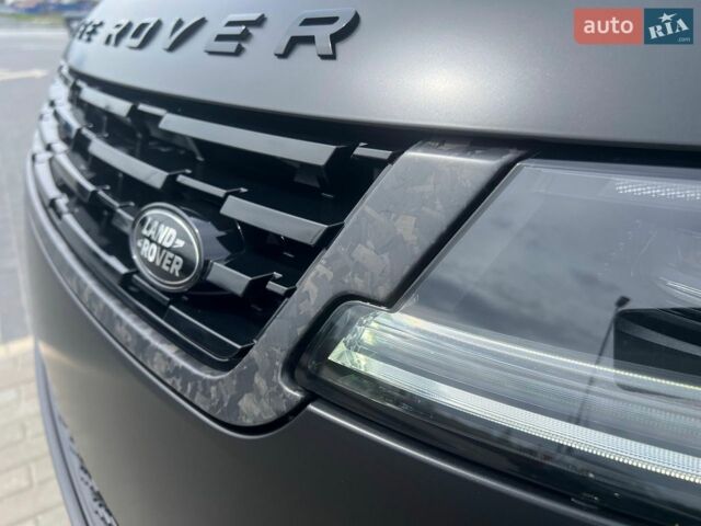Чорний Ленд Ровер Range Rover Sport, об'ємом двигуна 4.39 л та пробігом 2 тис. км за 258767 $, фото 9 на Automoto.ua