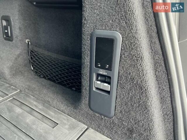 Чорний Ленд Ровер Range Rover Sport, об'ємом двигуна 3 л та пробігом 5 тис. км за 164230 $, фото 30 на Automoto.ua