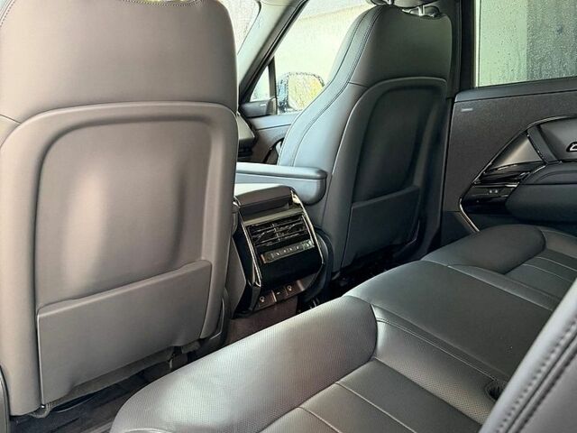 Чорний Ленд Ровер Range Rover Sport, об'ємом двигуна 3 л та пробігом 24 тис. км за 124500 $, фото 43 на Automoto.ua