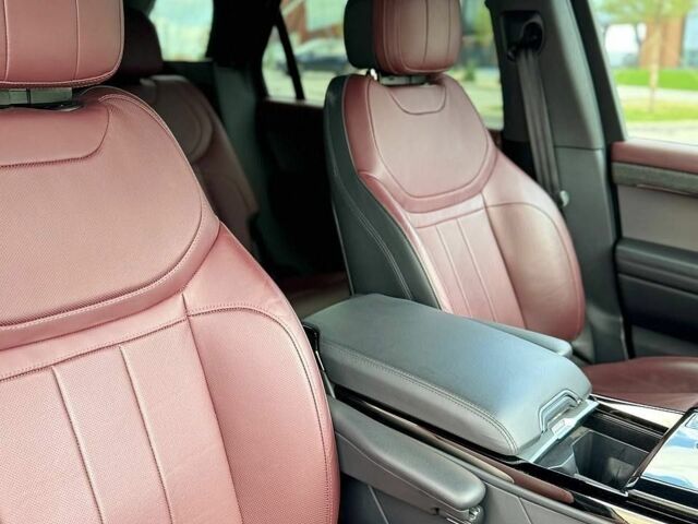 Чорний Ленд Ровер Range Rover Sport, об'ємом двигуна 3 л та пробігом 26 тис. км за 90000 $, фото 28 на Automoto.ua