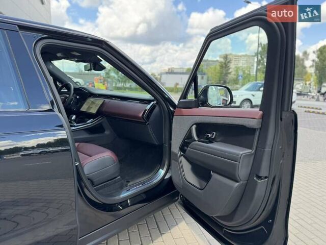 Черный Ленд Ровер Рендж Ровер Спорт, объемом двигателя 3 л и пробегом 3 тыс. км за 150498 $, фото 18 на Automoto.ua