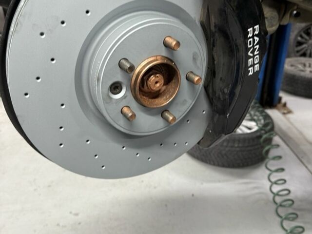 Фиолетовый Ленд Ровер Рендж Ровер Спорт, объемом двигателя 5 л и пробегом 195 тыс. км за 21000 $, фото 5 на Automoto.ua