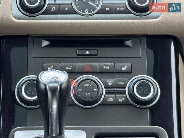 Фіолетовий Ленд Ровер Range Rover Sport, об'ємом двигуна 2.99 л та пробігом 223 тис. км за 17500 $, фото 35 на Automoto.ua