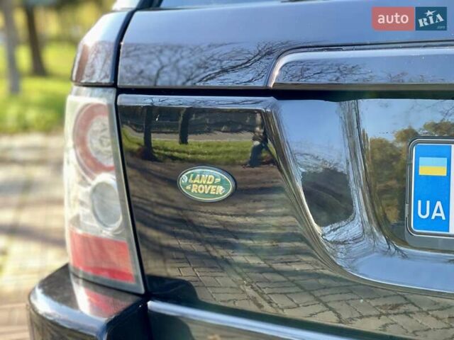 Ленд Ровер Рендж Ровер Спорт 2009 в Киеве на Automoto.ua Коричневый Ленд Ровер Рендж Ровер Спорт, объемом двигателя 5 л и пробегом 200 тыс. км за 12999 $, фото 15 на Automoto.ua
