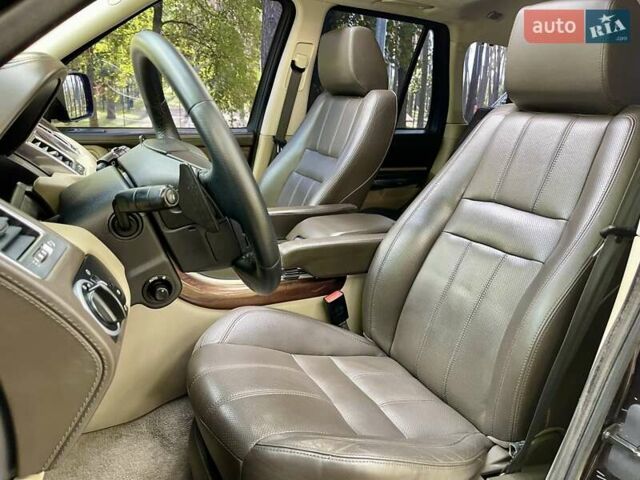 Коричневий Ленд Ровер Range Rover Sport, об'ємом двигуна 5 л та пробігом 200 тис. км за 12999 $, фото 24 на Automoto.ua