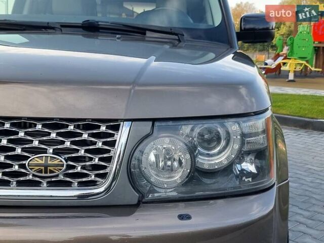 Коричневый Ленд Ровер Рендж Ровер Спорт, объемом двигателя 3 л и пробегом 239 тыс. км за 15799 $, фото 19 на Automoto.ua