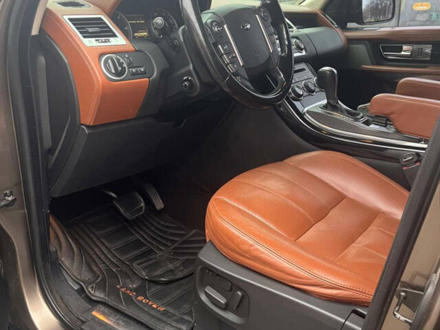 Коричневий Ленд Ровер Range Rover Sport, об'ємом двигуна 3.63 л та пробігом 280 тис. км за 17800 $, фото 8 на Automoto.ua