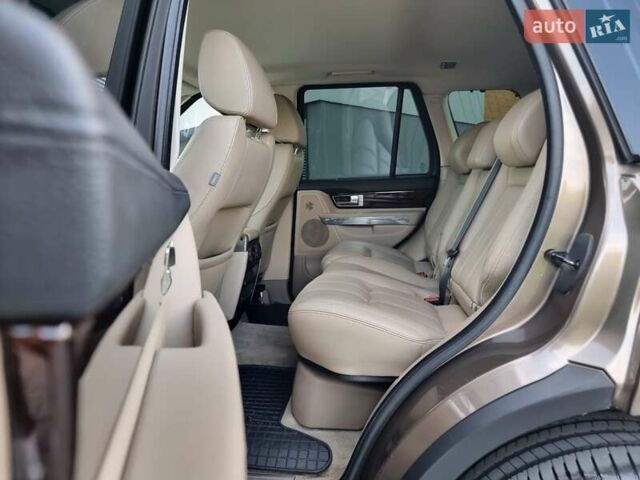 Коричневый Ленд Ровер Рендж Ровер Спорт, объемом двигателя 3 л и пробегом 239 тыс. км за 15799 $, фото 30 на Automoto.ua