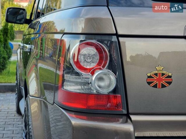 Коричневый Ленд Ровер Рендж Ровер Спорт, объемом двигателя 3 л и пробегом 239 тыс. км за 15799 $, фото 66 на Automoto.ua