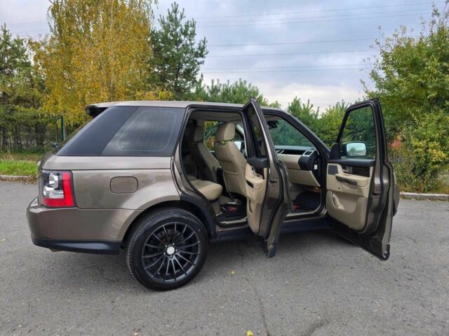 Ленд Ровер Рендж Ровер Спорт 2010 в Хмельницком на Automoto.ua Коричневый Ленд Ровер Рендж Ровер Спорт, объемом двигателя 3 л и пробегом 239 тыс. км за 14999 $, фото 20 на Automoto.ua