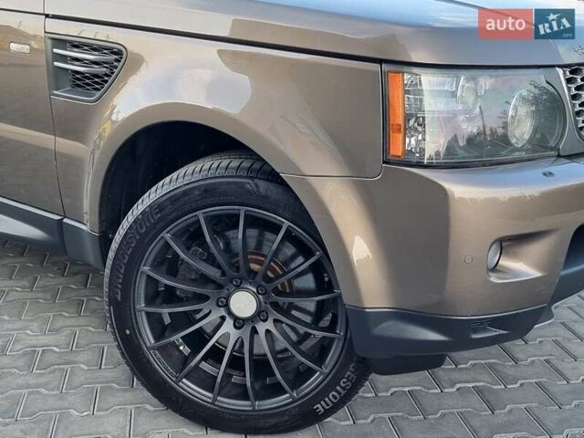 Коричневый Ленд Ровер Рендж Ровер Спорт, объемом двигателя 3 л и пробегом 239 тыс. км за 15799 $, фото 8 на Automoto.ua