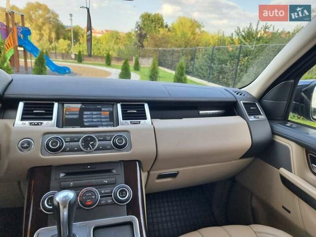Коричневый Ленд Ровер Рендж Ровер Спорт, объемом двигателя 3 л и пробегом 239 тыс. км за 15799 $, фото 63 на Automoto.ua