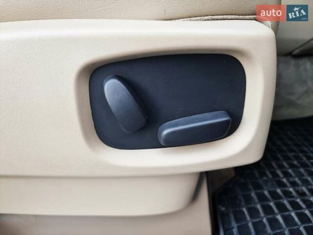 Коричневый Ленд Ровер Рендж Ровер Спорт, объемом двигателя 3 л и пробегом 239 тыс. км за 15799 $, фото 41 на Automoto.ua