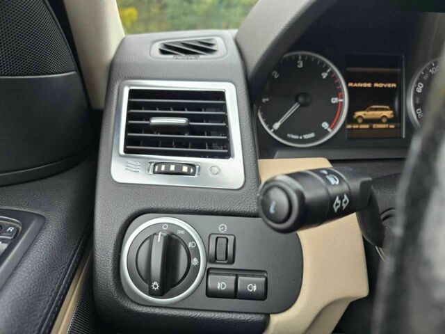 Ленд Ровер Рендж Ровер Спорт 2010 в Хмельницком на Automoto.ua Коричневый Ленд Ровер Рендж Ровер Спорт, объемом двигателя 3 л и пробегом 239 тыс. км за 14999 $, фото 18 на Automoto.ua
