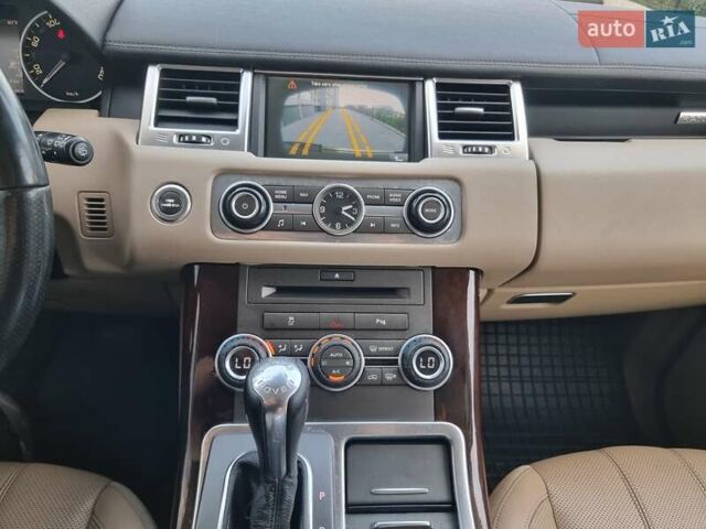 Коричневый Ленд Ровер Рендж Ровер Спорт, объемом двигателя 3 л и пробегом 239 тыс. км за 15799 $, фото 51 на Automoto.ua