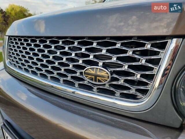 Коричневый Ленд Ровер Рендж Ровер Спорт, объемом двигателя 3 л и пробегом 239 тыс. км за 15799 $, фото 18 на Automoto.ua