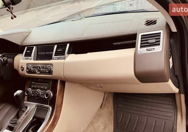 Коричневый Ленд Ровер Рендж Ровер Спорт, объемом двигателя 3.6 л и пробегом 248 тыс. км за 20500 $, фото 7 на Automoto.ua