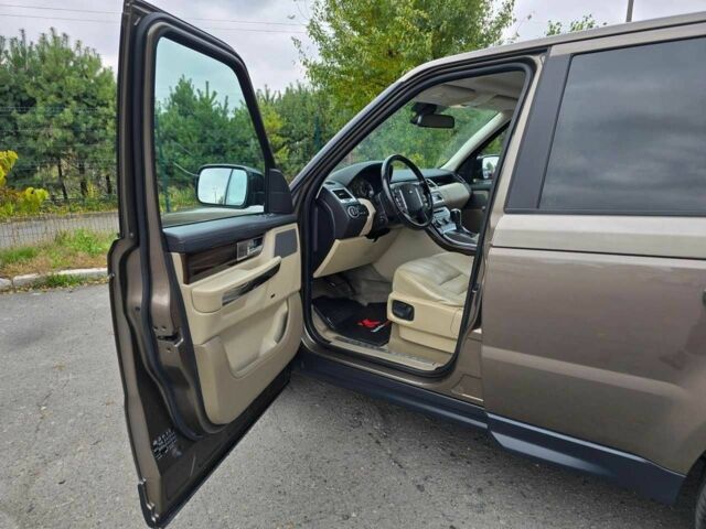 Ленд Ровер Рендж Ровер Спорт 2010 в Хмельницком на Automoto.ua Коричневый Ленд Ровер Рендж Ровер Спорт, объемом двигателя 3 л и пробегом 239 тыс. км за 14999 $, фото 8 на Automoto.ua