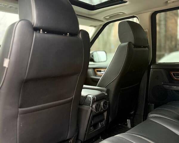 Коричневий Ленд Ровер Range Rover Sport, об'ємом двигуна 5 л та пробігом 248 тис. км за 11999 $, фото 13 на Automoto.ua