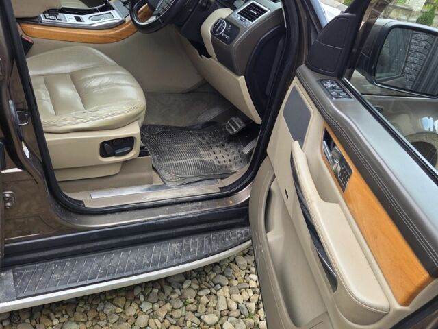 Ленд Ровер Рендж Ровер Спорт 2012 в Калуше на Automoto.ua Коричневый Ленд Ровер Рендж Ровер Спорт, объемом двигателя 3 л и пробегом 274 тыс. км за 9339 $, фото 6 на Automoto.ua