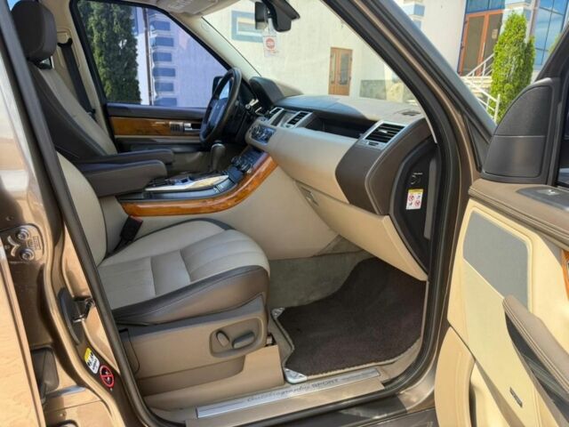 Коричневий Ленд Ровер Range Rover Sport, об'ємом двигуна 3 л та пробігом 185 тис. км за 18000 $, фото 13 на Automoto.ua