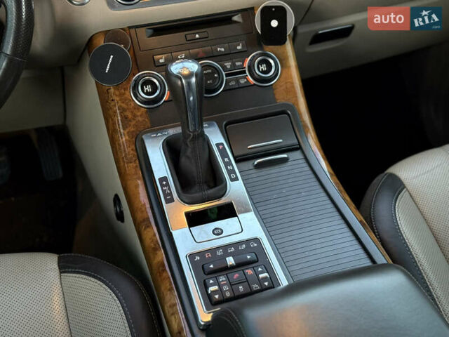 Коричневый Ленд Ровер Рендж Ровер Спорт, объемом двигателя 5 л и пробегом 162 тыс. км за 18200 $, фото 8 на Automoto.ua