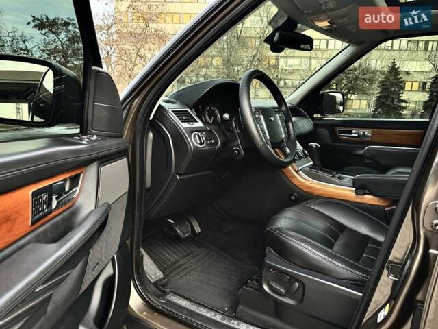Коричневий Ленд Ровер Range Rover Sport, об'ємом двигуна 5 л та пробігом 142 тис. км за 15999 $, фото 2 на Automoto.ua