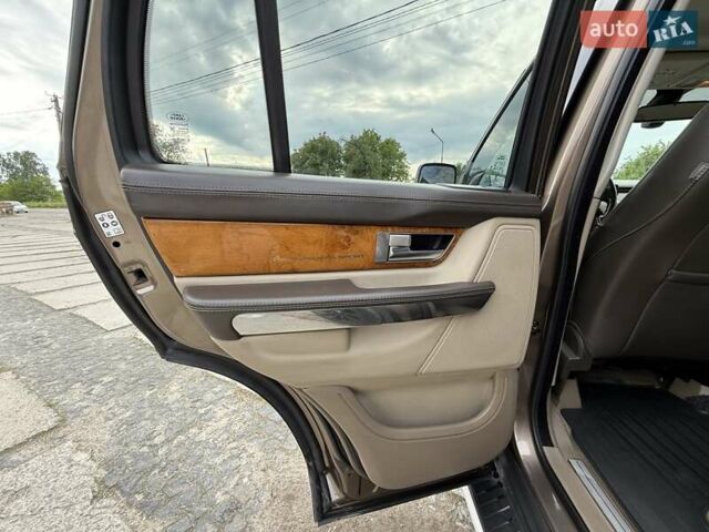 Коричневый Ленд Ровер Рендж Ровер Спорт, объемом двигателя 3 л и пробегом 273 тыс. км за 17000 $, фото 30 на Automoto.ua