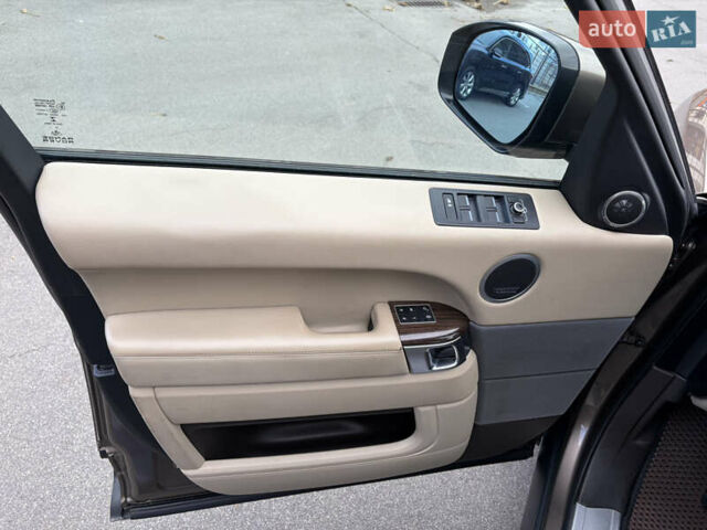 Коричневый Ленд Ровер Рендж Ровер Спорт, объемом двигателя 2.99 л и пробегом 241 тыс. км за 22000 $, фото 9 на Automoto.ua